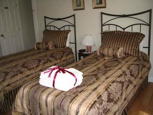 Alexandria House Bed & Breakfast West Kelowna Bagian luar foto